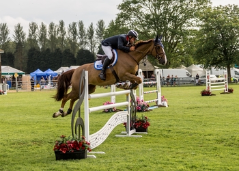 William Funnell is victorious in the British Horse Feeds Speedi-Beet HOYS Grade C Qualifier at the South of England Show 